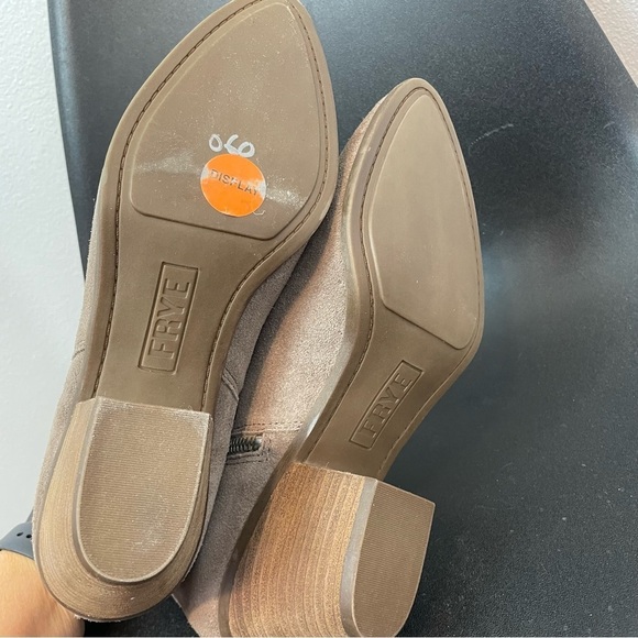 Frye Judith Zip Bootie Taupe Suede - Picture 5 of 7